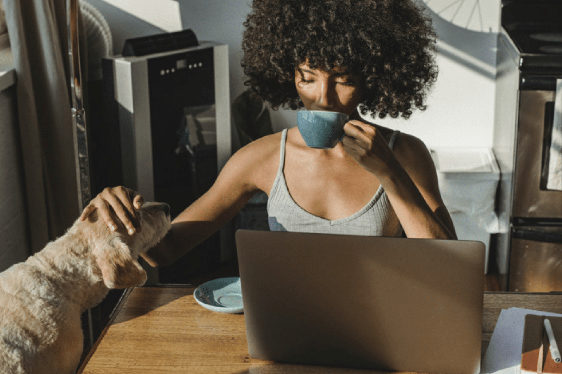 Read more about the article The Energizing Brew: The Benefits and Drawbacks of Coffee